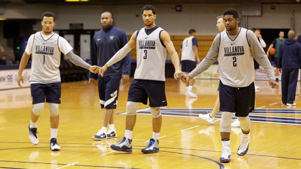 josh-hart-jalen-brunson-kris-jenkins-villanova-1300.jpg